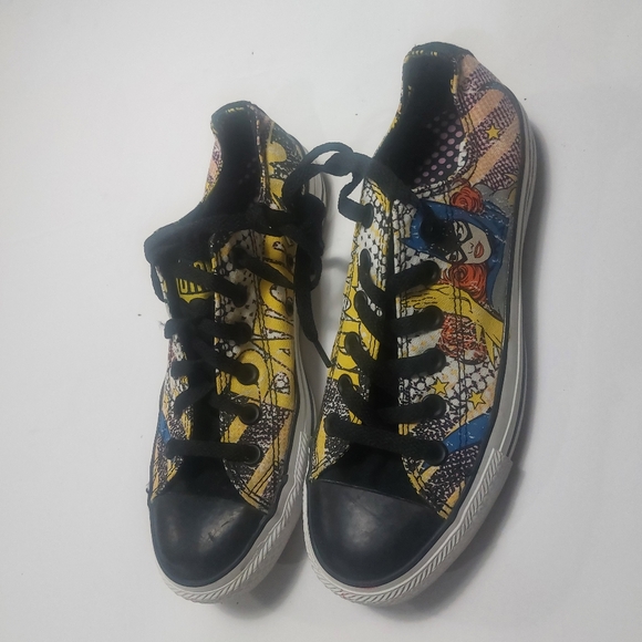 Converse All Star Low Top Batgirl Sneakers Size Women 8, Men 6 - Picture 11 of 11